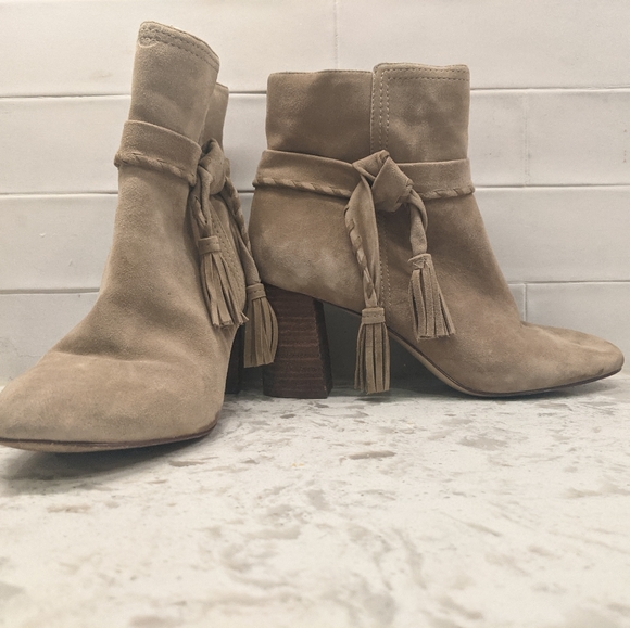 Nine West Booties Size 10 - Picture 3 of 6